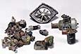 D225 Industrial Junk Scenics Details (Figures) (Click for larger picture)
