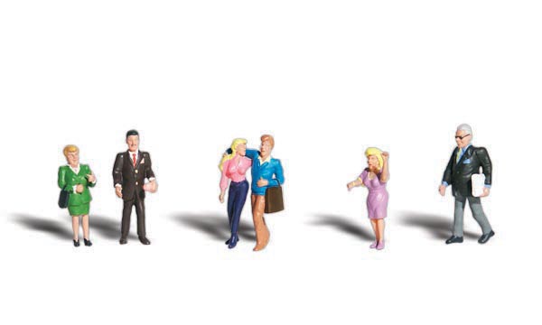 People Talking -  HO Scale - The people in this set seem to be conversing