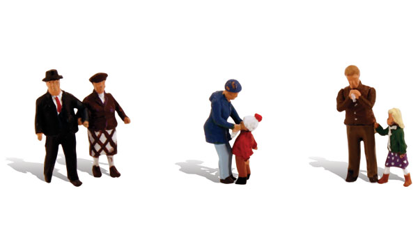 Young & Old - HO Scale - Set of 6 figures includes an elderly couple, mom, dad and two children