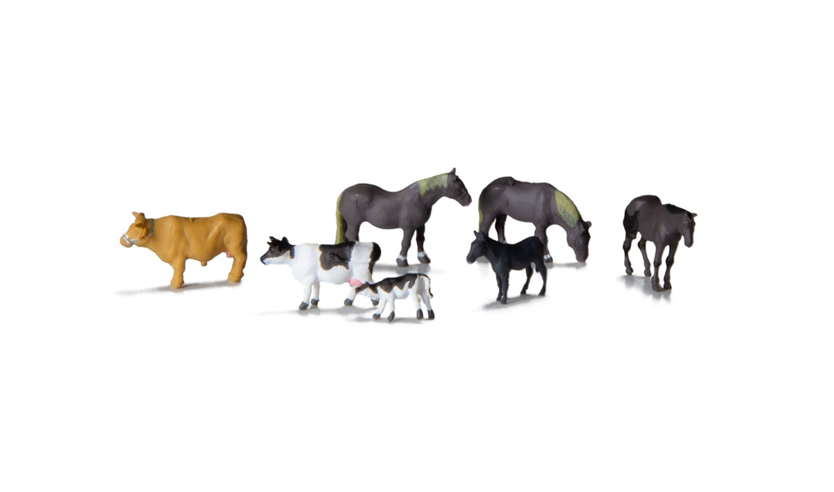 Farm Animals - N Scale - A great mixture of farm animals including cows, a donkey and horses