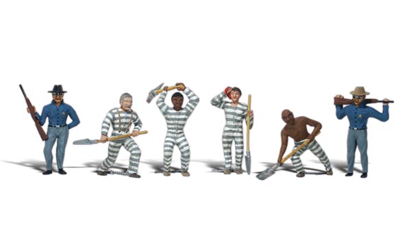 Chain Gang - N scale - Two armed guards stand watch over four inmates