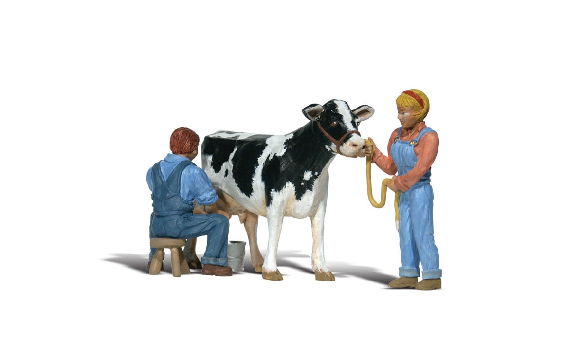 Milkin' Ol' Bessie - G scale - Farmer Bob waited too long and Bessie needs a milkin'