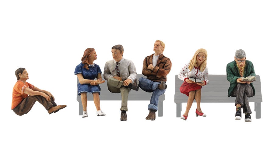 People Sitting - O Scale - Set includes two women and four men