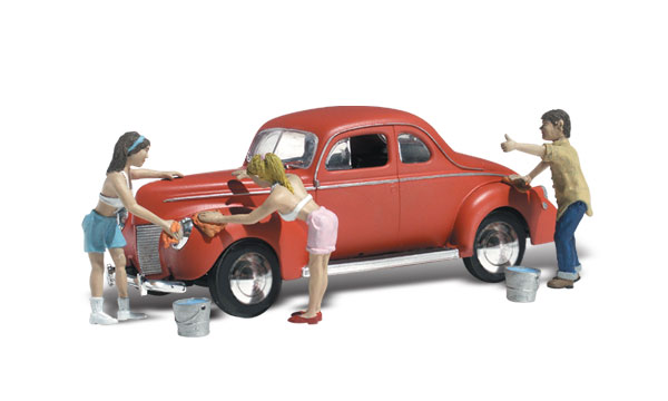 Suds & Shine - HO Scale - The youngsters aren&rsquo;t missing a spot while washing and shining this coupe for a spin down the street