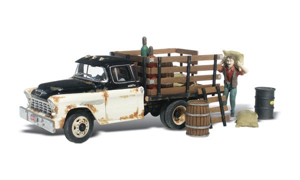 Henry's Haulin' - HO Scale - Henry's old, rusted truck gets him to market every day