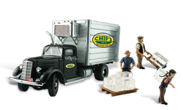 Chip's Ice Truck - HO Scale - Beautifully detailed, vintage, dual-wheeled refrigeration truck