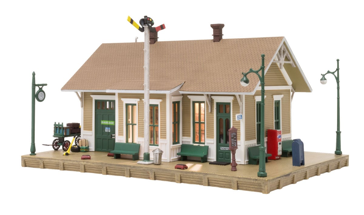 Many Details Woodland Scenics BR4928 N-Scale Dansbury Depot Built-&-Ready 
