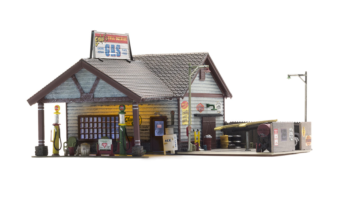 Ethyl's Gas & Service - N Scale - Ethyl's Gas & Service is a vintage gas and service station that is loaded with charm and nostalgia
