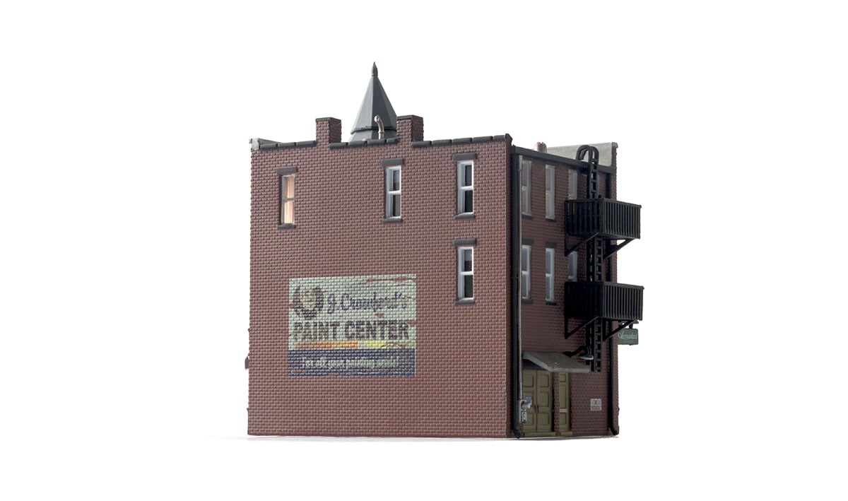 Davenport Department Store - N Scale - The classic Victorian architecture of Davenport Department Store, with its two-story corner turret, will dress up any downtown layout scene