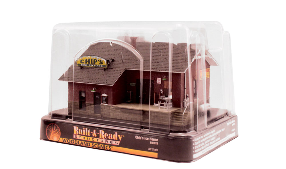 Chip's Ice House - HO Scale - Chip is one cool dude operating one cool business! This structure is designed in full architectural detail with accessories that include a conveyor, gas tank, rooftop compressors and an easy-access loading dock