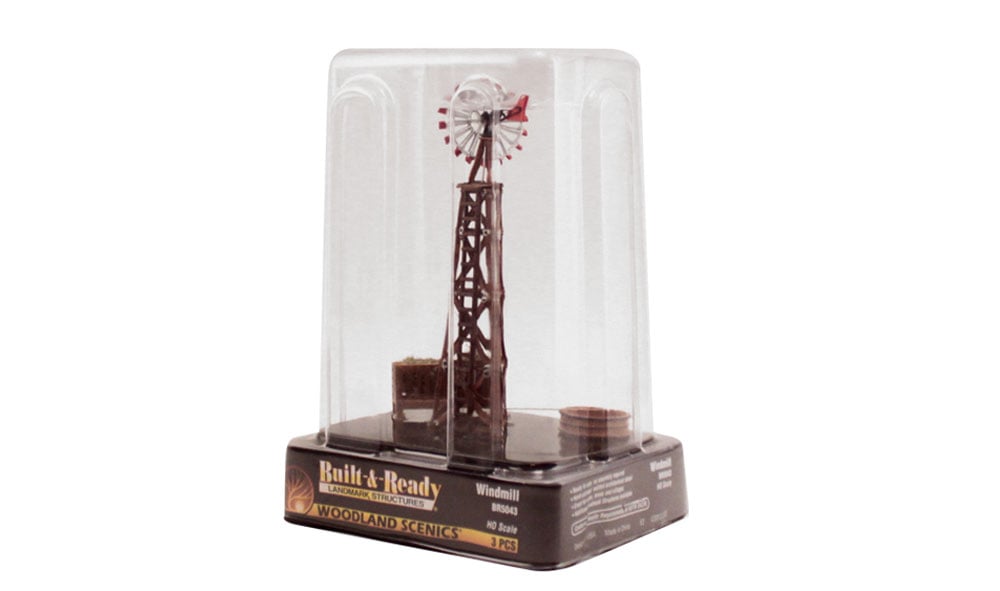 Windmill - HO Scale - This well-kept Windmill indicates someone is investing in the property