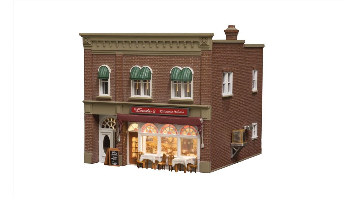Emilio's Italian Restaurant - HO Scale - Emilio's will be the talk of the town for any layout