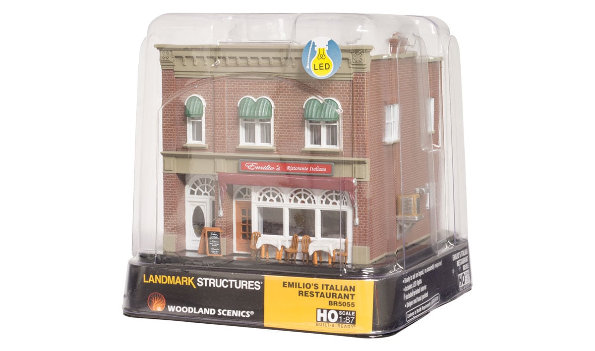 Emilio's Italian Restaurant - HO Scale - Emilio's will be the talk of the town for any layout