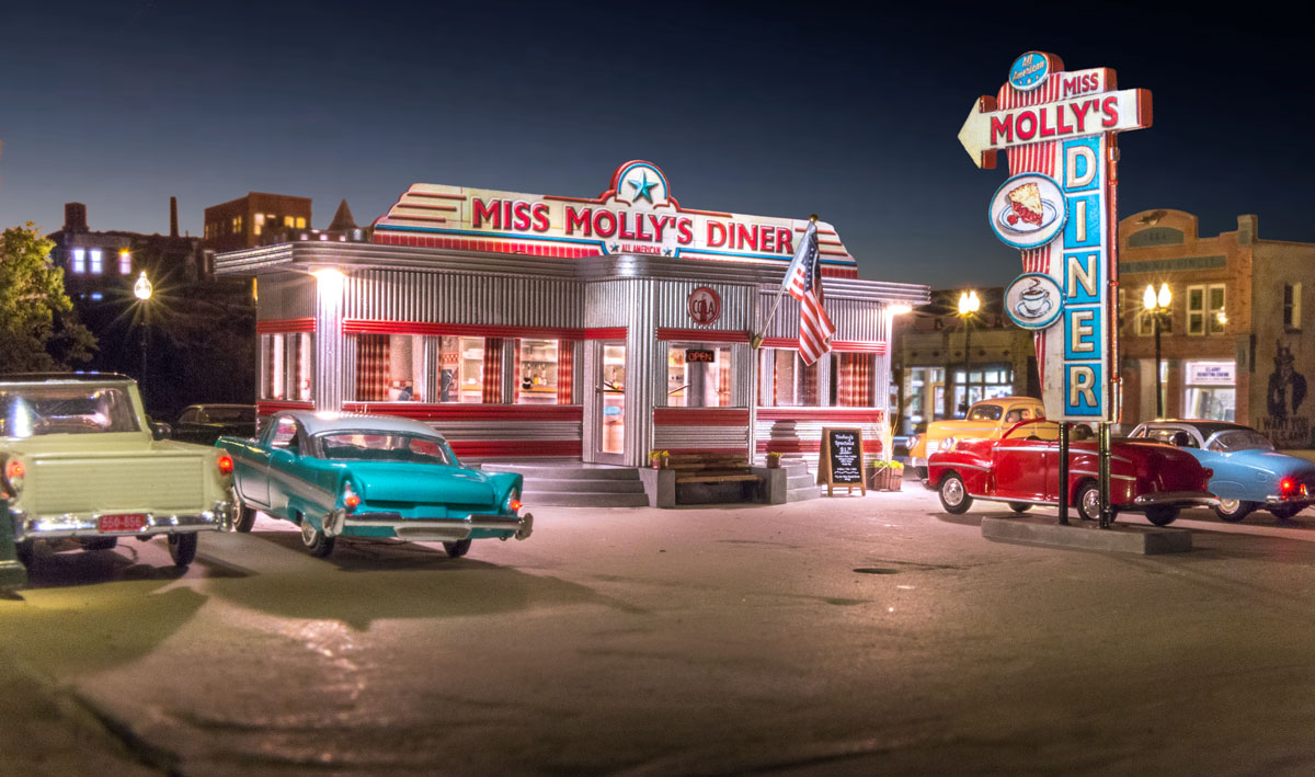 Miss Molly's Diner - HO Scale - Miss Molly's Diner welcomes you with a spoonful of some good home cookin'
