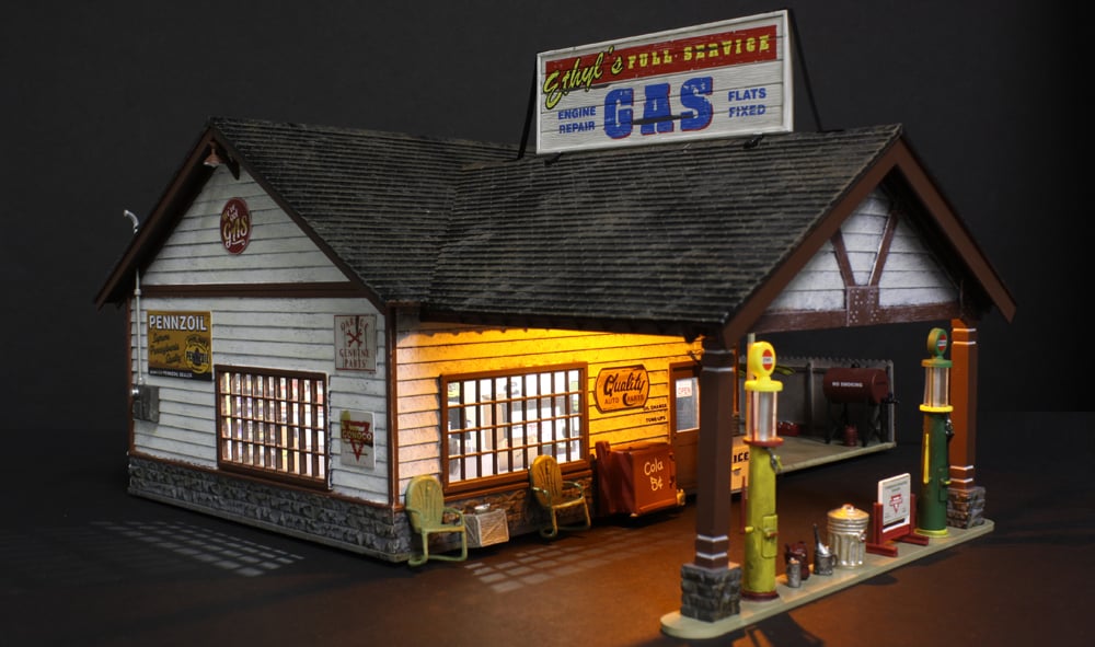 Ethyl's Gas & Service - O Scale - Ethyl's Gas & Service is a vintage gas and service station that is loaded with charm and nostalgia