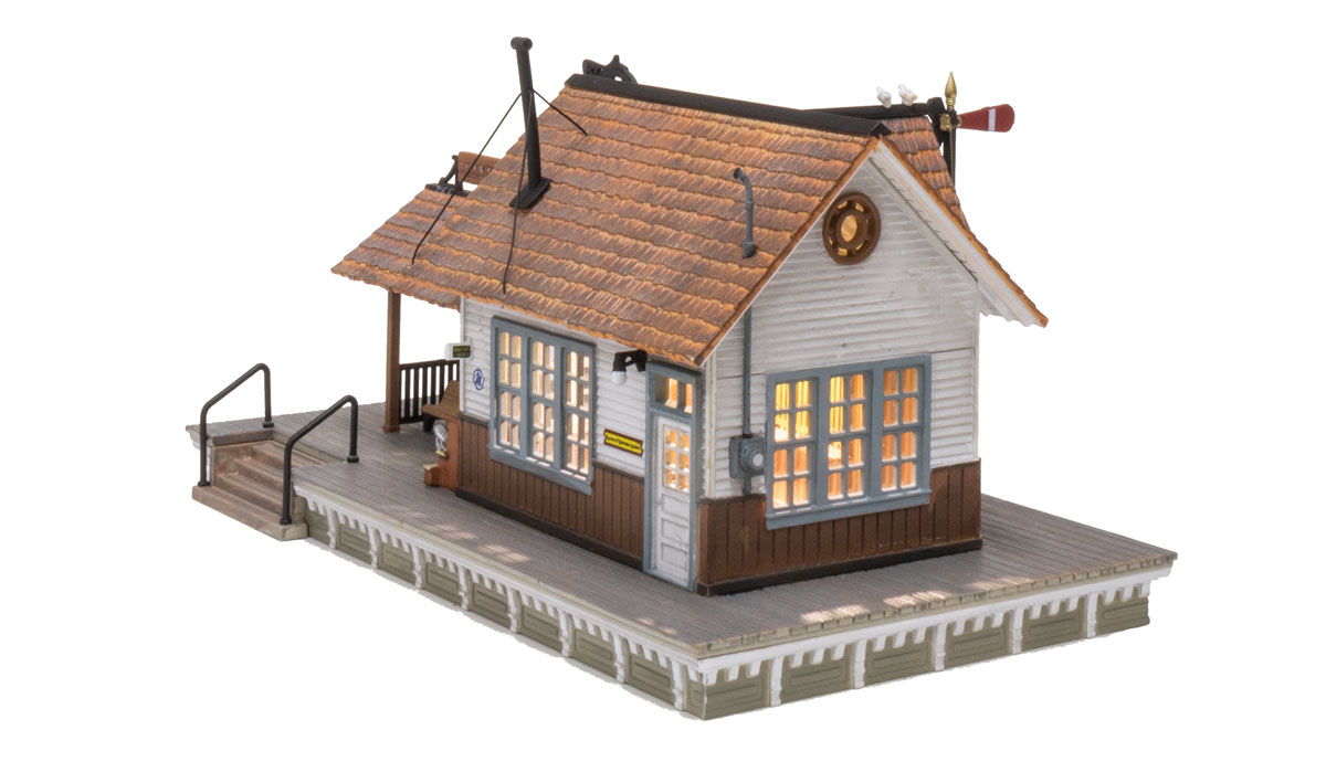 The Depot - O Scale - The Depot is a classic whistle stop depot suitable for any layout
