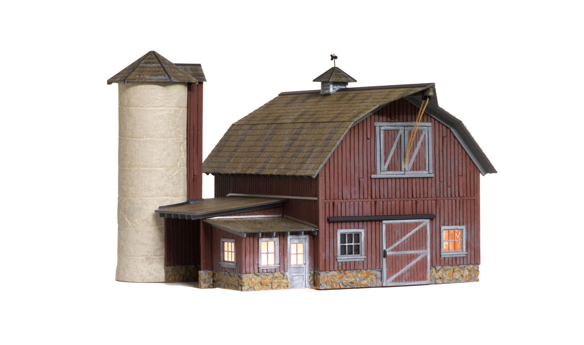 Old Weathered Barn - O Scale - Old Weathered Barn is a stunning representation of a traditional gambrel barn with a concrete silo
