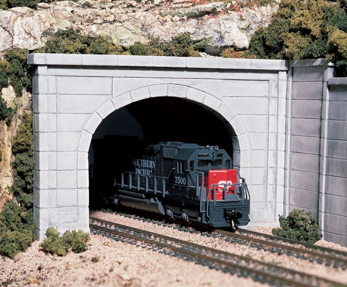 Concrete Double Portal - N Scale - For a tunnel that requires a double track portal, the Concrete Double fits perfectly over two N scale tracks