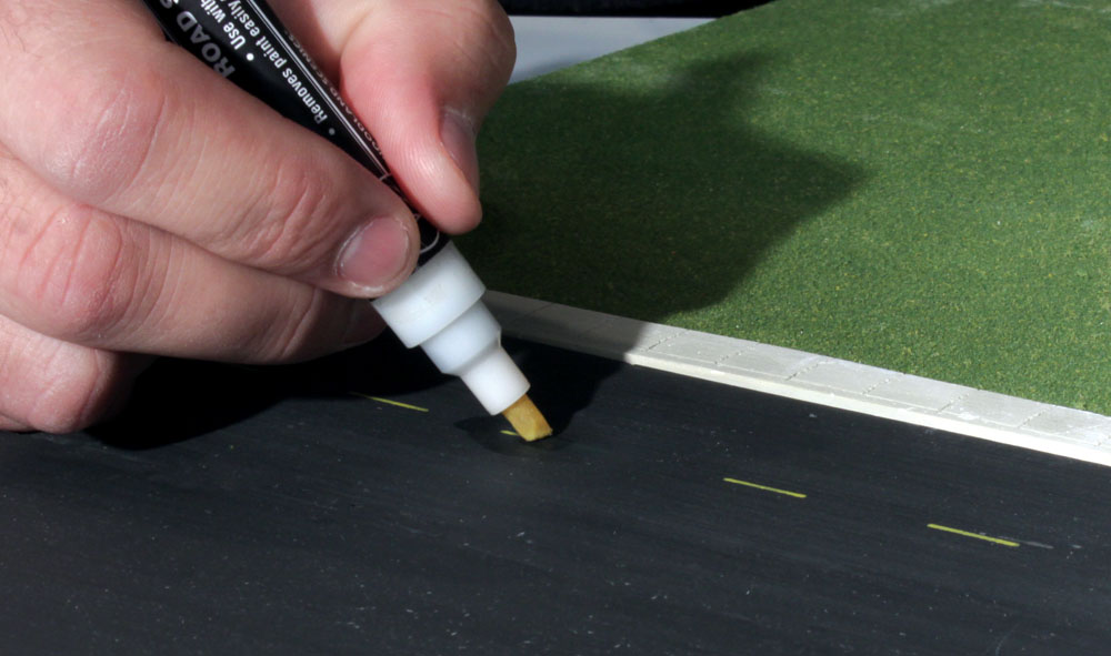 Road Stripe Remover - Use with Road Striping Pens White and Yellow (C1291, C1292) to correct errors easily