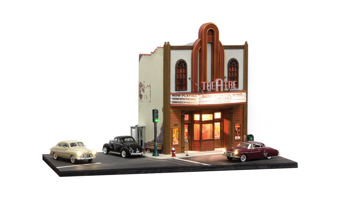 Pedestal Traffic Lights - HO Scale - The Pedestal Traffic Lights are single-faced and ideal for busy intersections in a downtown area