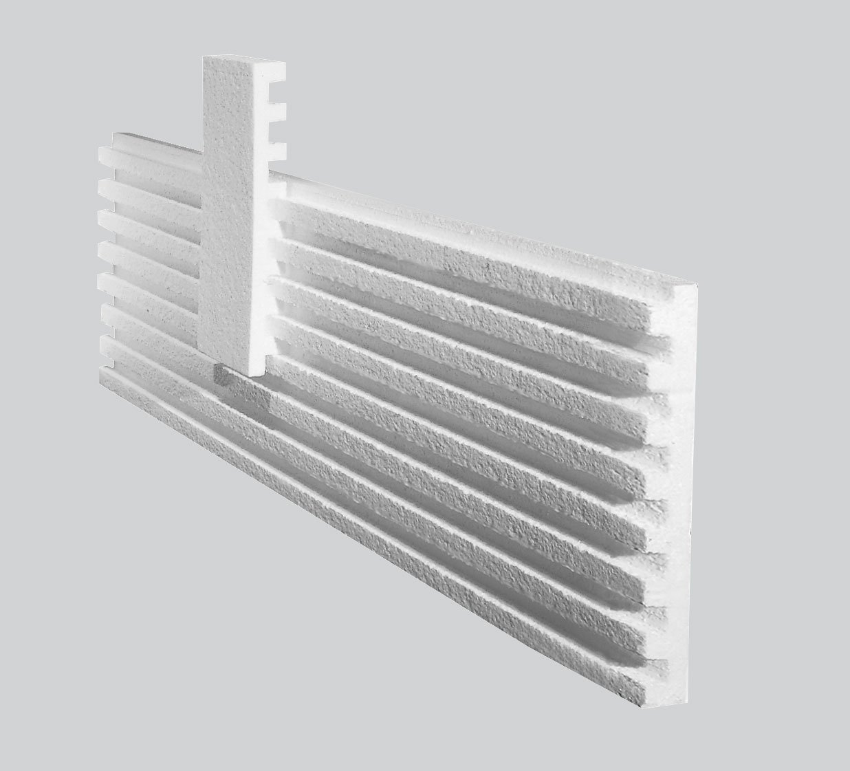 Profile Boards<sup>™</sup> - Use the interlocking Profile Boards and Connector pieces to create the layout perimeters and mountain profiles