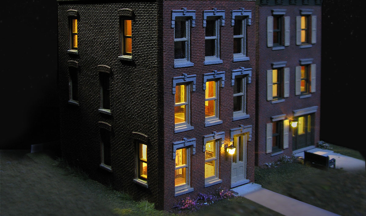 Banfield Street #1 - HO Scale - Website order only

Roomette Kits are a great way to further customize and bring select DPM structures to life