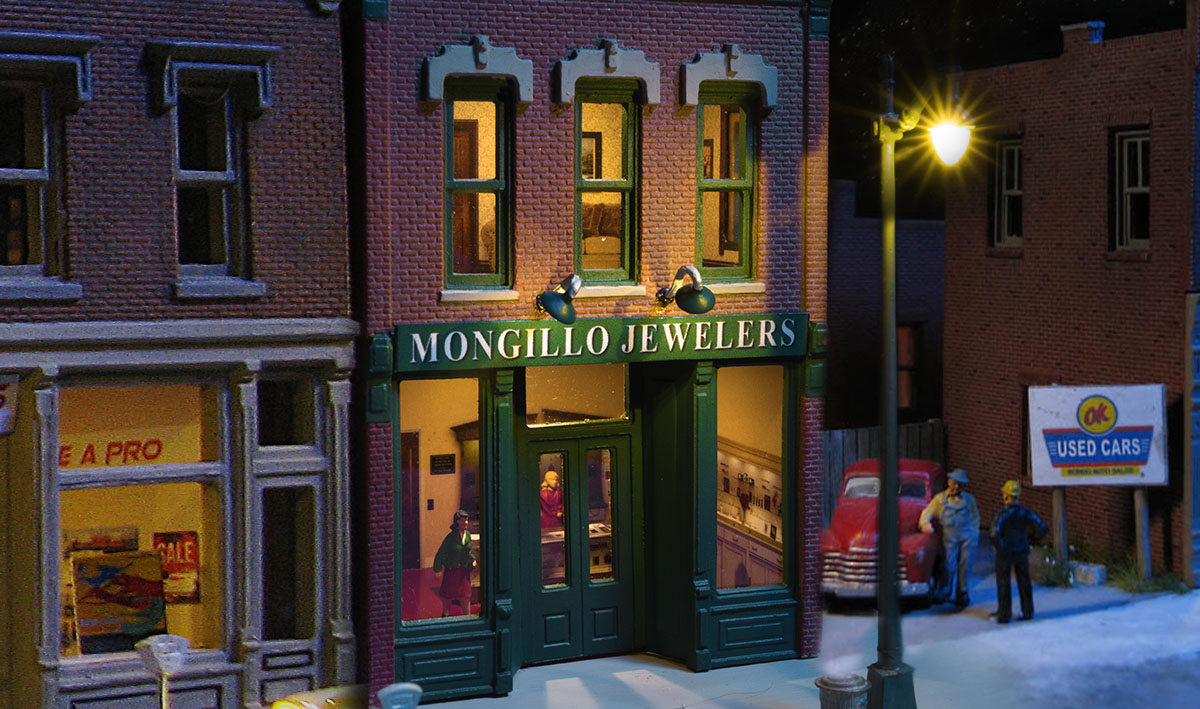 Mongillo Jewelers Combo - HO Scale - Website order only

Save over purchasing separately when you get Combos, complete with both DPM building kits and their corresponding Roomettes