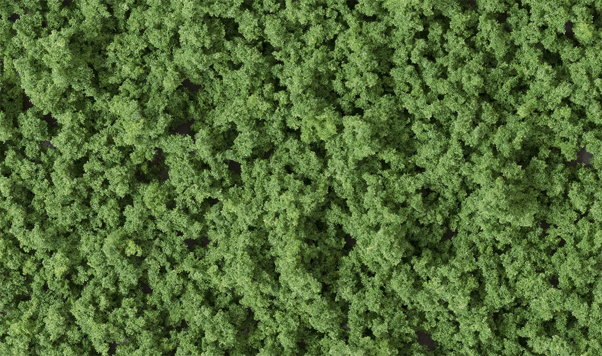 Medium Green - Models tree foliage for medium to large trees and low-to-medium ground covers, such as bushes, trees and shrubs