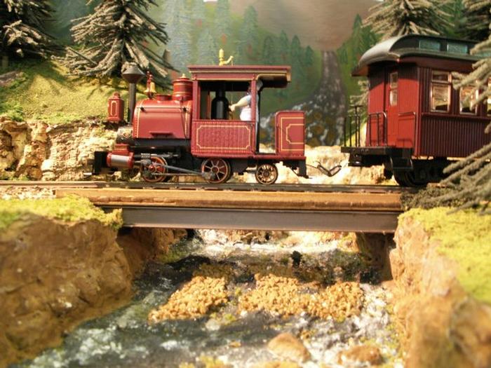 n scale logging layout